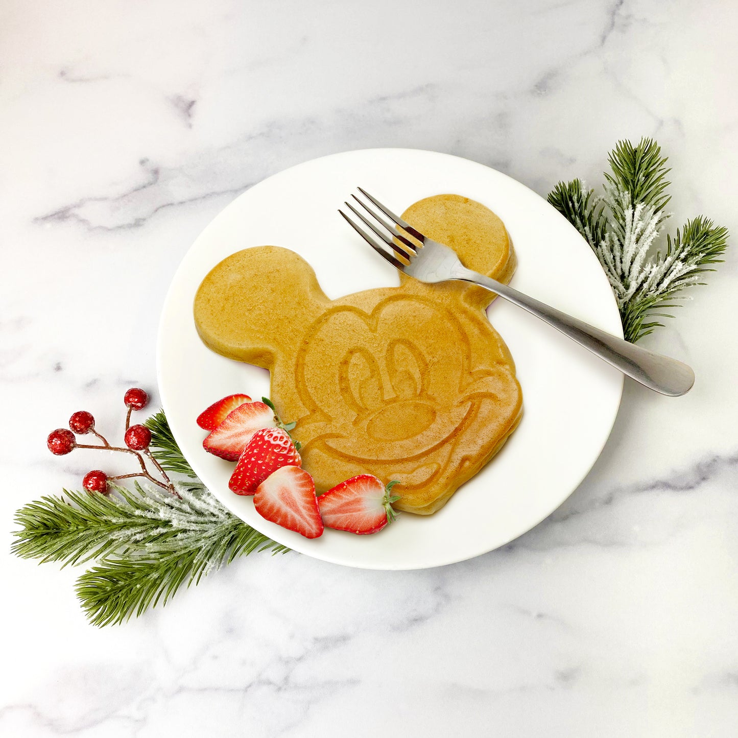 Disney Mickey Mouse Pancake Skillet Gift Set, 4.2 oz